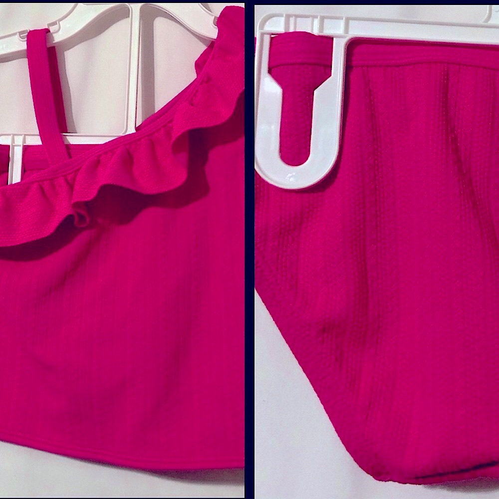 Girls swimsuit Wonder Nation Fuchsia 2 piece textured with ruffle Size 5T